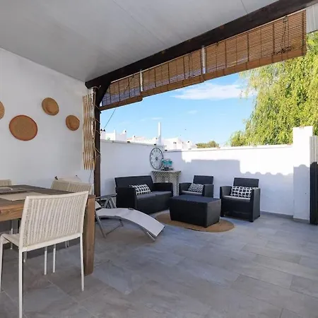 Casa Lot Holiday home *
